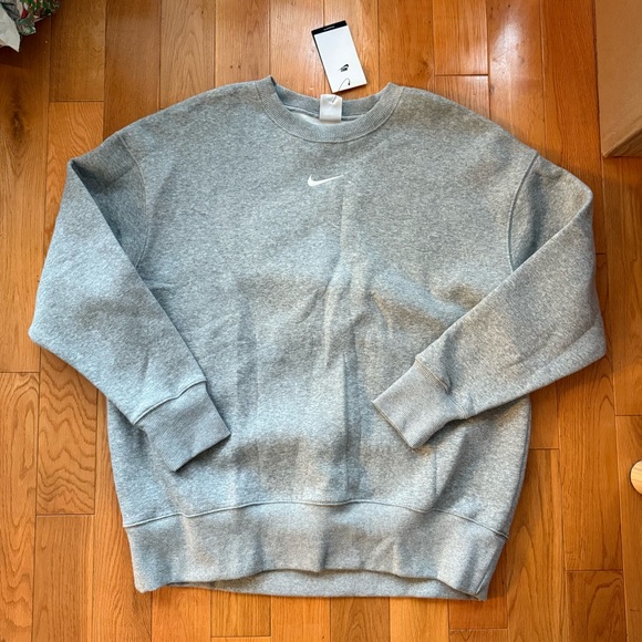 Nike Sweaters - Nike Grey Sweater